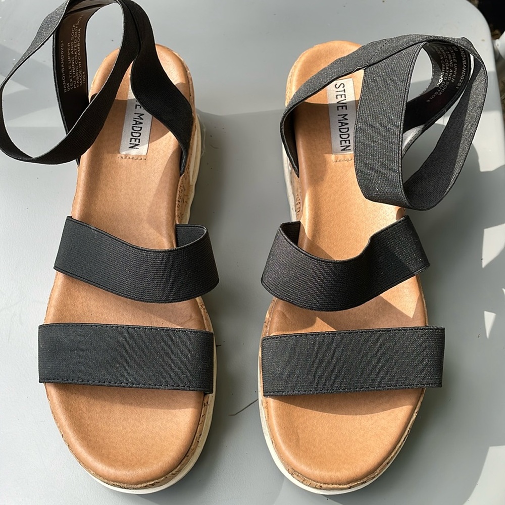 Steve Madden sandals
